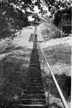 2bci56.jpg (29388 bytes)