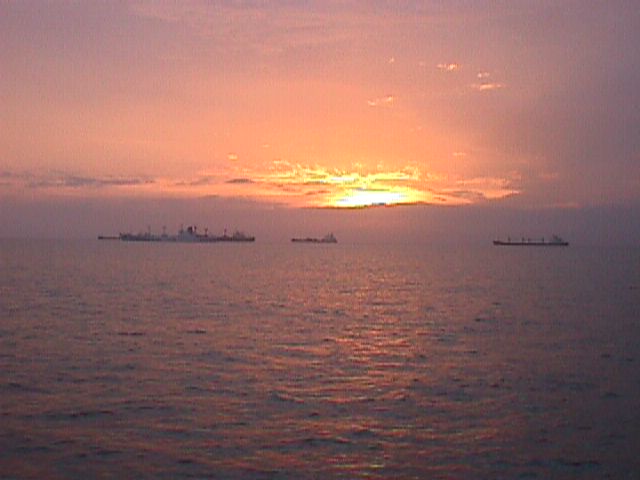 ancsunrise.jpg (33828 bytes)